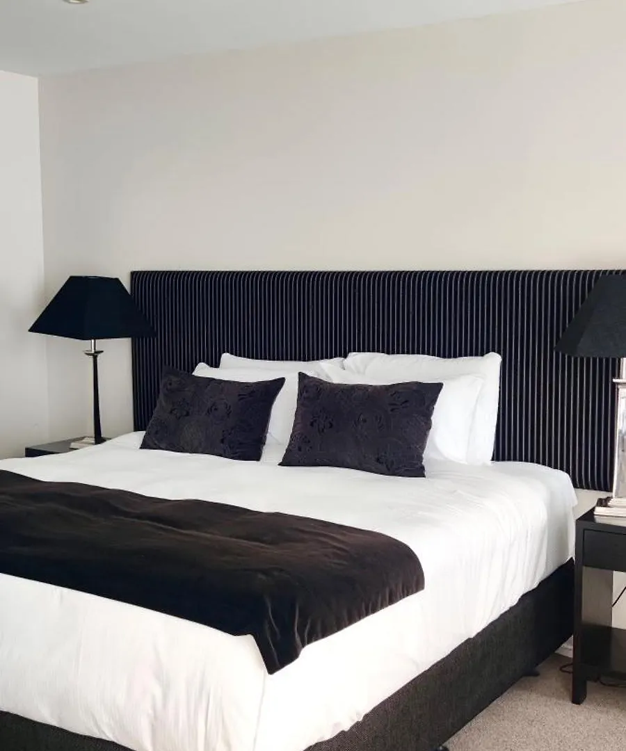 ***** Hotel Hackthorne Gardens Luxury Accommodation Christchurch New Zealand