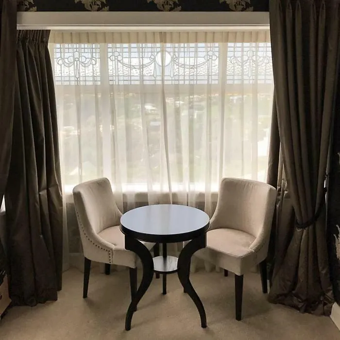 Hotel Hackthorne Gardens Luxury Accommodation Christchurch